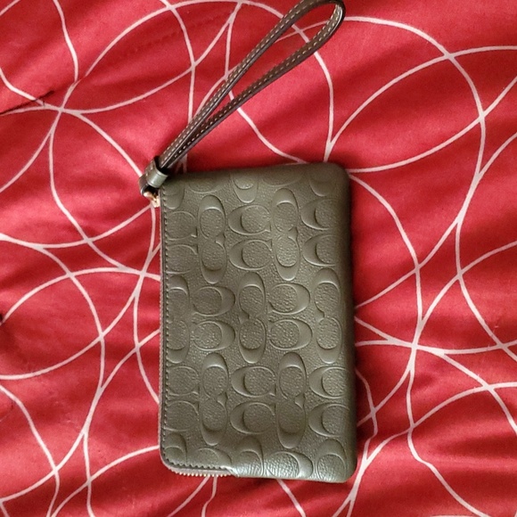 Coach wrislet - Picture 2 of 2